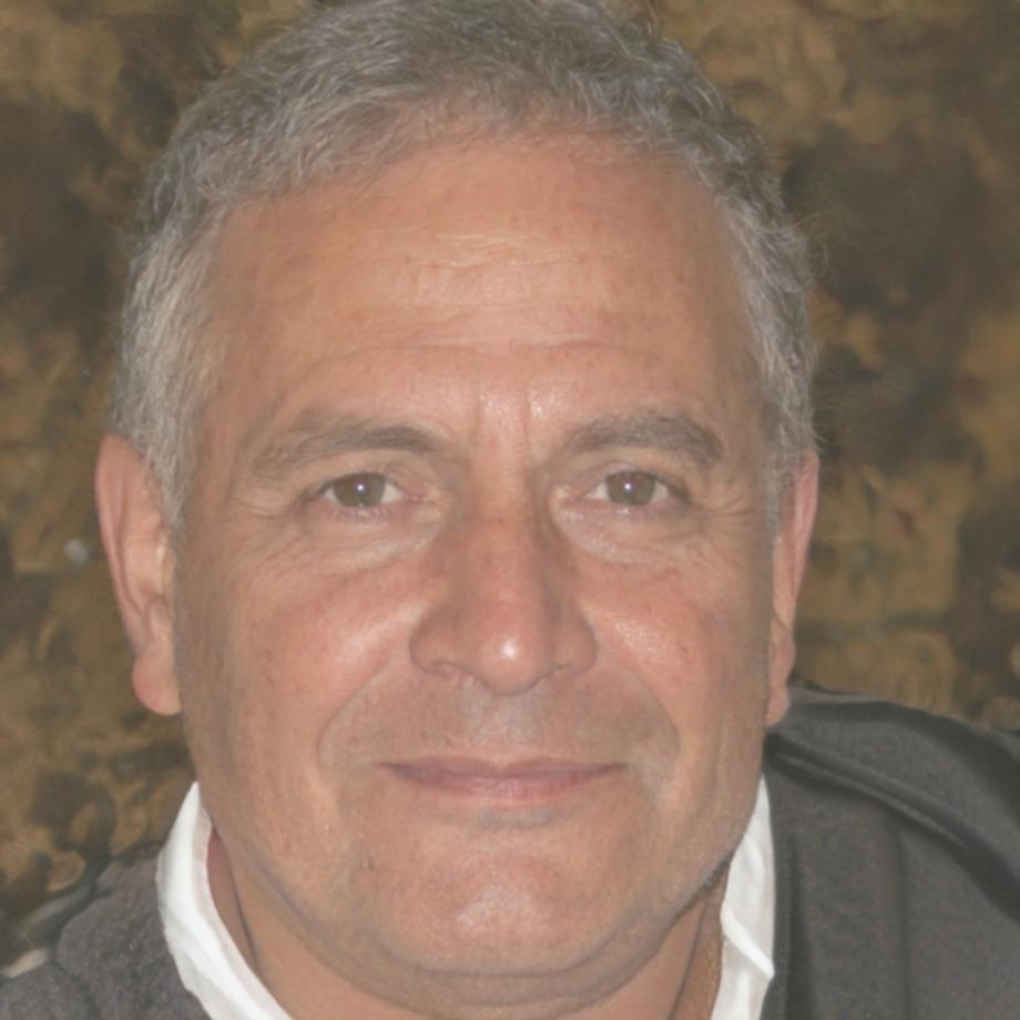 Porträt eines zufriedenen Unternehmers